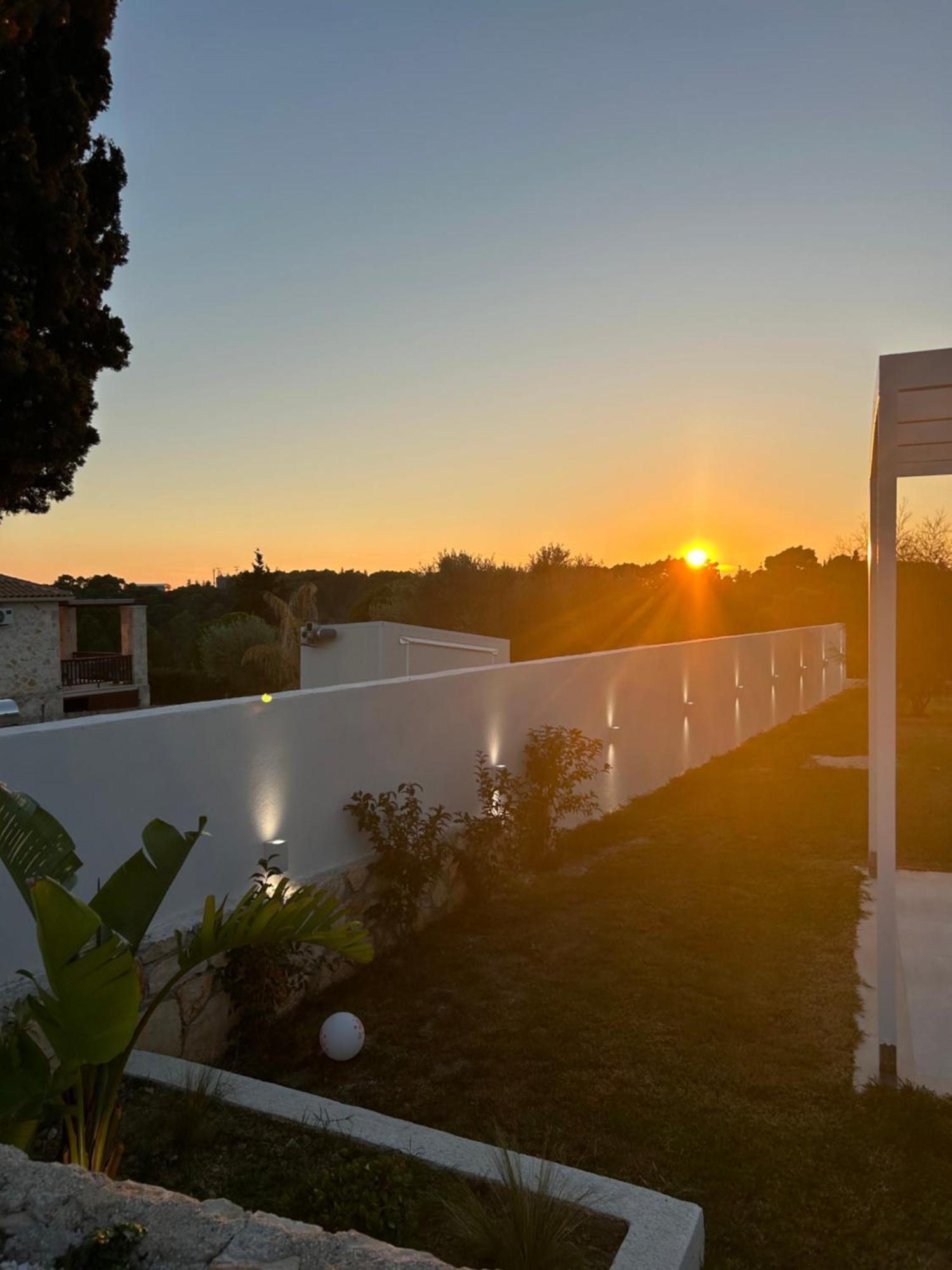 Luz Blanca Agios Leon Exterior foto